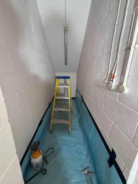 HSE-licensed asbestos gasket strip-out in W4